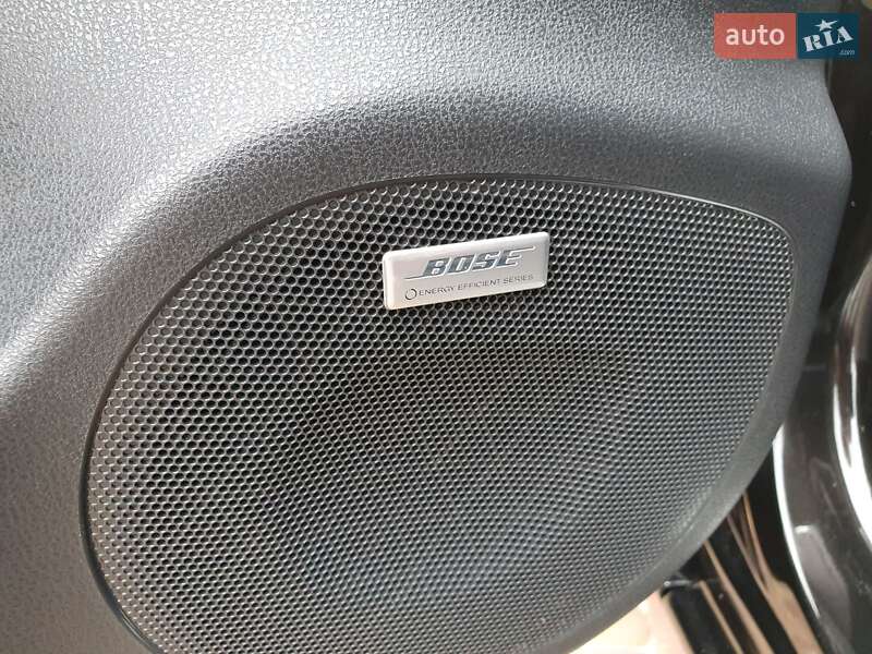 Хетчбек Nissan Leaf 2013 в Горі