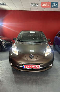Хэтчбек Nissan Leaf 2015 в Одессе