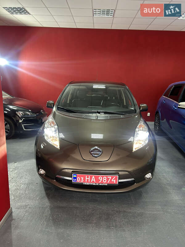 Nissan Leaf 2015