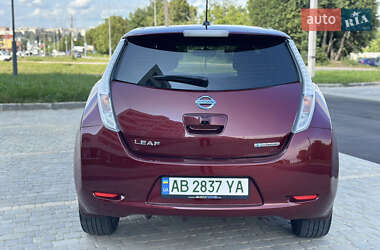 Хэтчбек Nissan Leaf 2016 в 