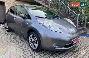 Хэтчбек Nissan Leaf 2014 в Черновцах