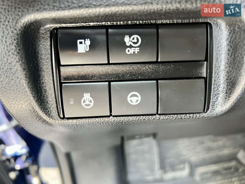 Хэтчбек Nissan Leaf 2018 в Днепре