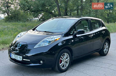 Хэтчбек Nissan Leaf 2011 в Кременчуге