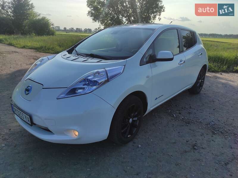 Nissan Leaf 2011