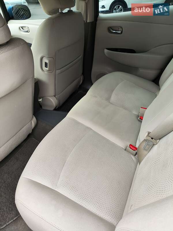 Хэтчбек Nissan Leaf 2013 в Полтаве фото 18 Хэтчбек Nissan Leaf 2013 в Полтаве