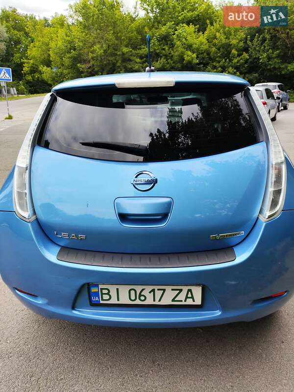 Хэтчбек Nissan Leaf 2013 в Полтаве фото 4 Хэтчбек Nissan Leaf 2013 в Полтаве