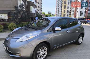 Хэтчбек Nissan Leaf 2013 в Житомире