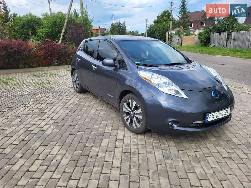 Хэтчбек Nissan Leaf 2013 в Харькове