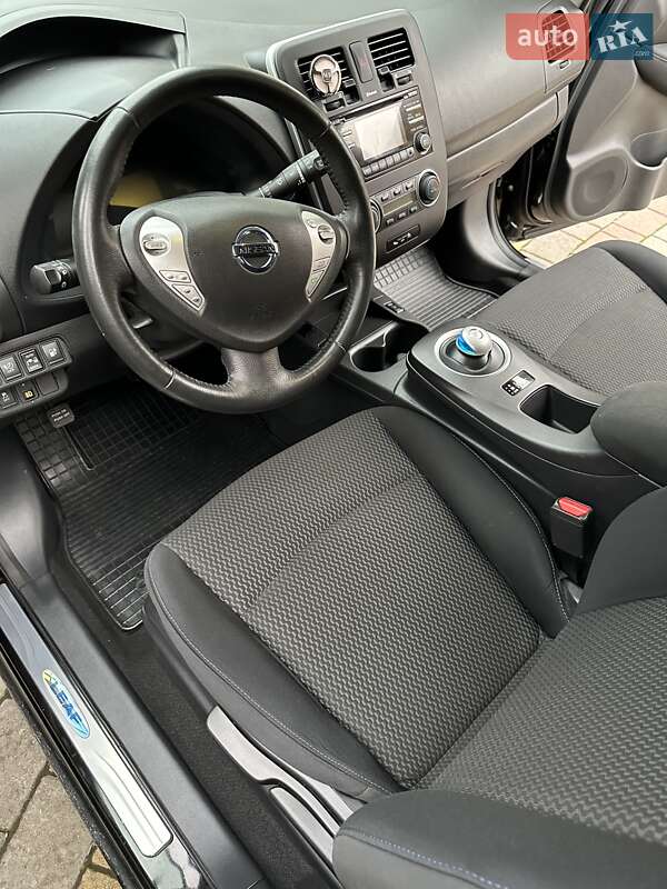 Хетчбек Nissan Leaf 2015 в Тернополі фото 12 Хетчбек Nissan Leaf 2015 в Тернополі