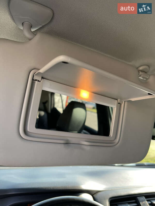 Хэтчбек Nissan Leaf 2018 в Виннице фото 21 Хэтчбек Nissan Leaf 2018 в Виннице