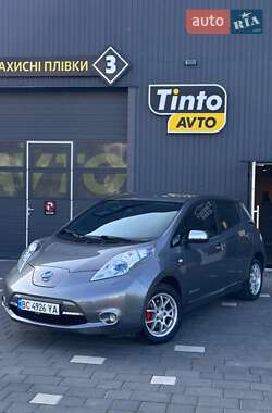 Хэтчбек Nissan Leaf 2014 в Дрогобыче