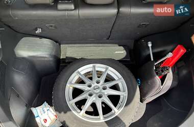 Хэтчбек Nissan Leaf 2016 в 