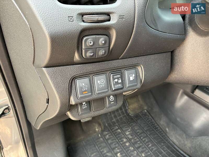 Хэтчбек Nissan Leaf 2016 в Житомире