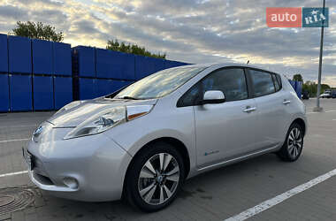 Хетчбек Nissan Leaf 2013 в Борисполі