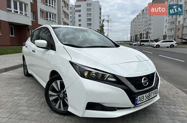 Хэтчбек Nissan Leaf 2020 в 