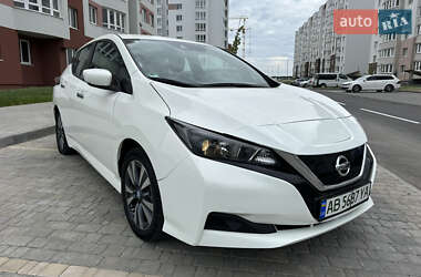 Хэтчбек Nissan Leaf 2020 в 
