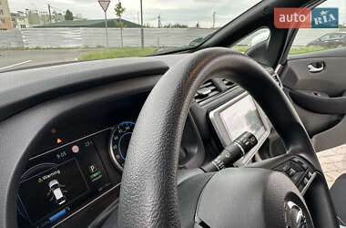 Хэтчбек Nissan Leaf 2020 в 