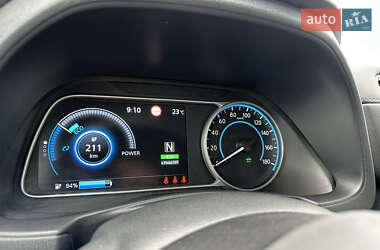 Хэтчбек Nissan Leaf 2020 в 