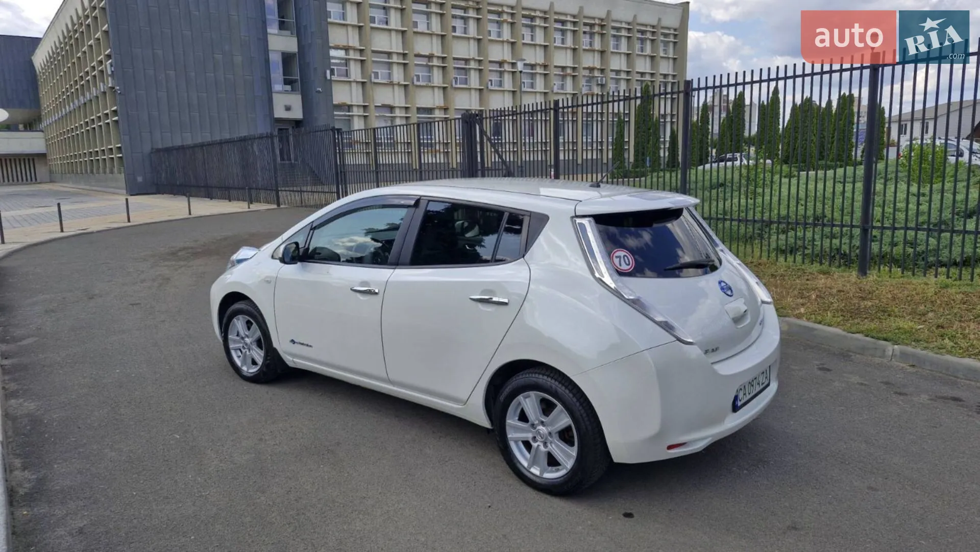 2015 Nissan Leaf - мініатюра 3