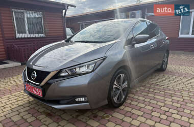 Хэтчбек Nissan Leaf 2020 в Хмельницком