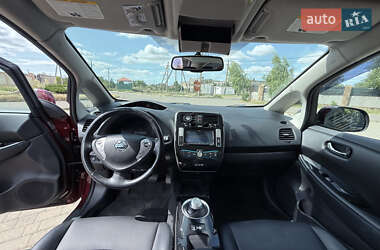 Хетчбек Nissan Leaf 2016 в 