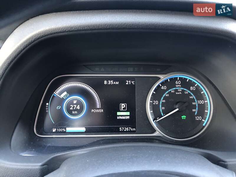 Хэтчбек Nissan Leaf 2018 в Черновцах