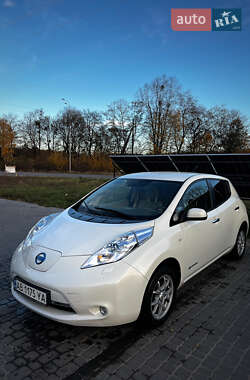 Хэтчбек Nissan Leaf 2012 в Виннице