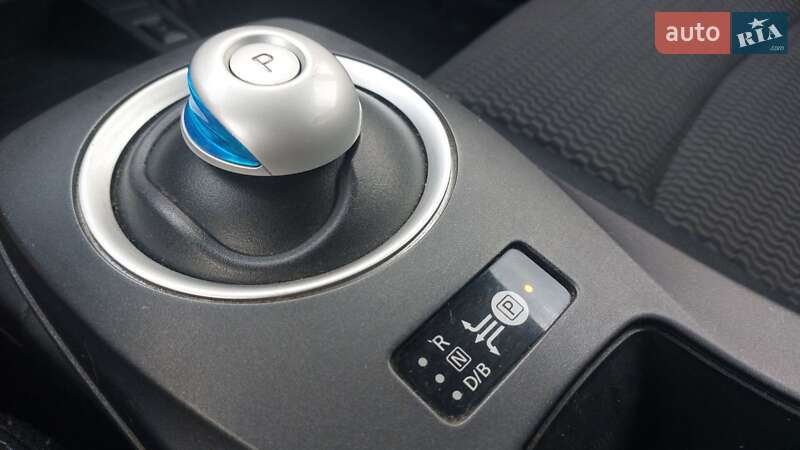 Хетчбек Nissan Leaf 2015 в Житомирі фото 16 Хетчбек Nissan Leaf 2015 в Житомирі