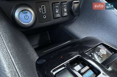 Хетчбек Nissan Leaf 2020 в 