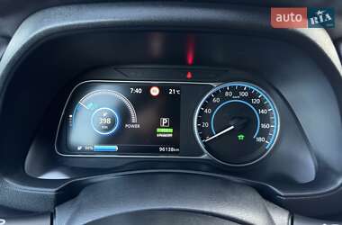Хетчбек Nissan Leaf 2020 в 