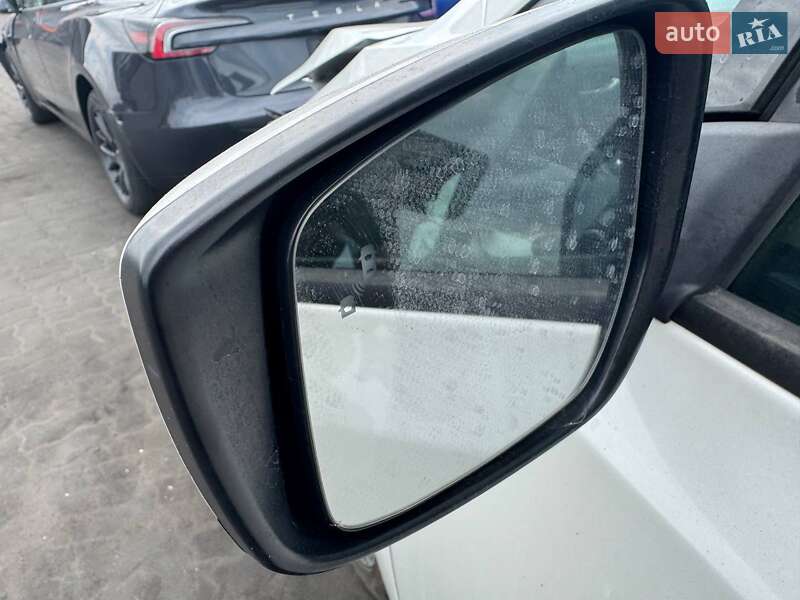 Хэтчбек Nissan Leaf 2018 в Львове