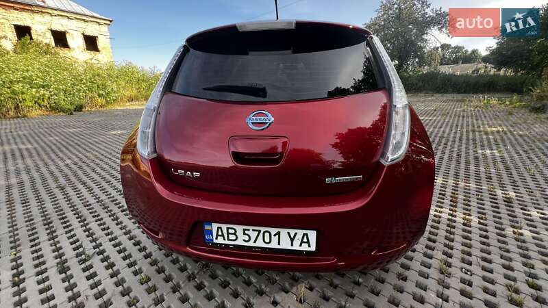 Хетчбек Nissan Leaf 2013 в Тульчині