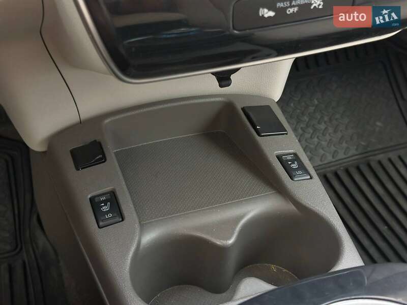 Хетчбек Nissan Leaf 2012 в Одесі фото 30 Хетчбек Nissan Leaf 2012 в Одесі