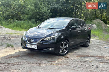 Хетчбек Nissan Leaf 2018 в Києві
