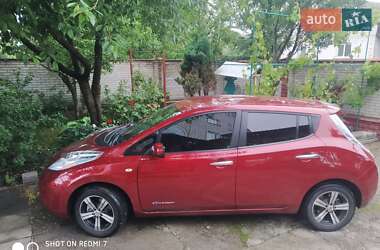 Хэтчбек Nissan Leaf 2016 в Житомире
