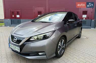 Хэтчбек Nissan Leaf 2021 в Виннице
