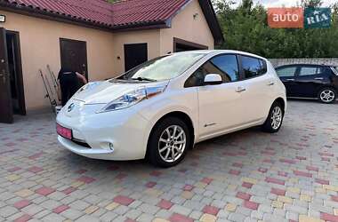 Хэтчбек Nissan Leaf 2013 в Ивано-Франковске