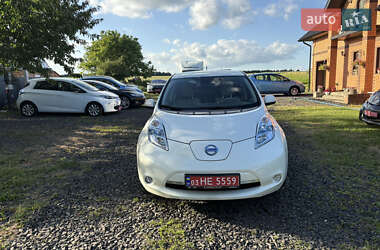 Хэтчбек Nissan Leaf 2012 в Луцке