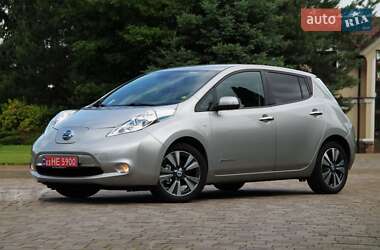 Хетчбек Nissan Leaf 2014 в Сарнах