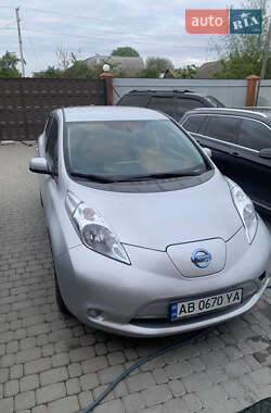 Хэтчбек Nissan Leaf 2016 в Казатине