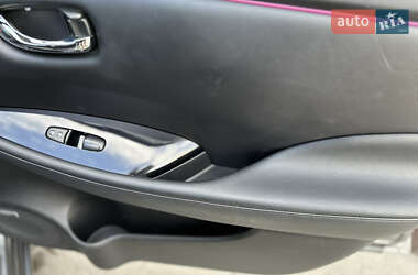 Хэтчбек Nissan Leaf 2014 в Каменец-Подольском