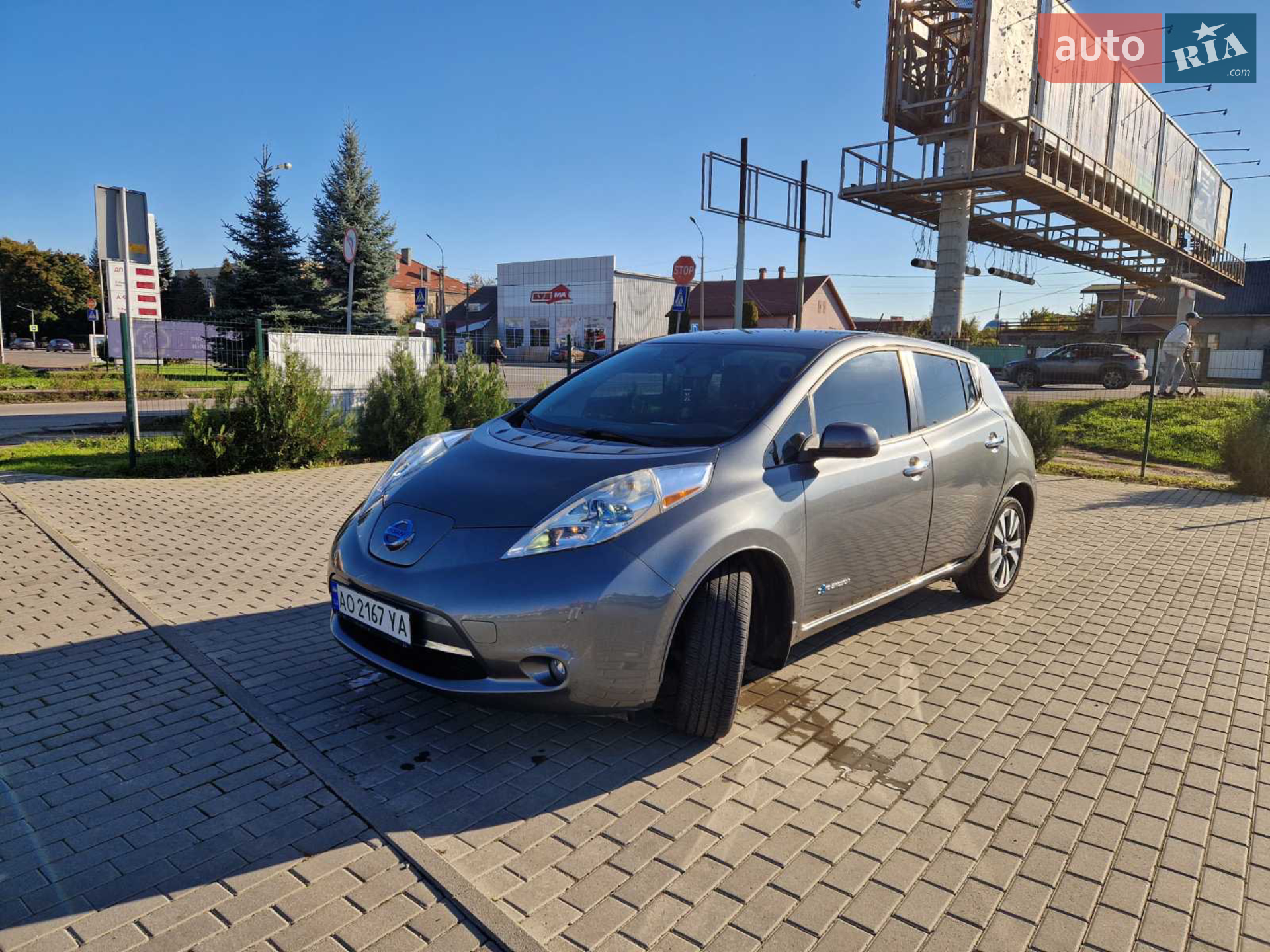 2017 Nissan Leaf - мініатюра 2