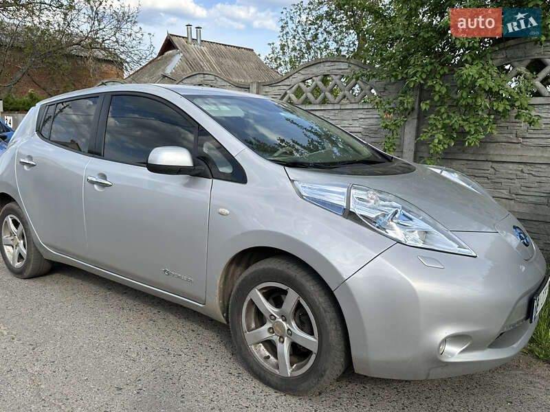 Nissan Leaf 2012