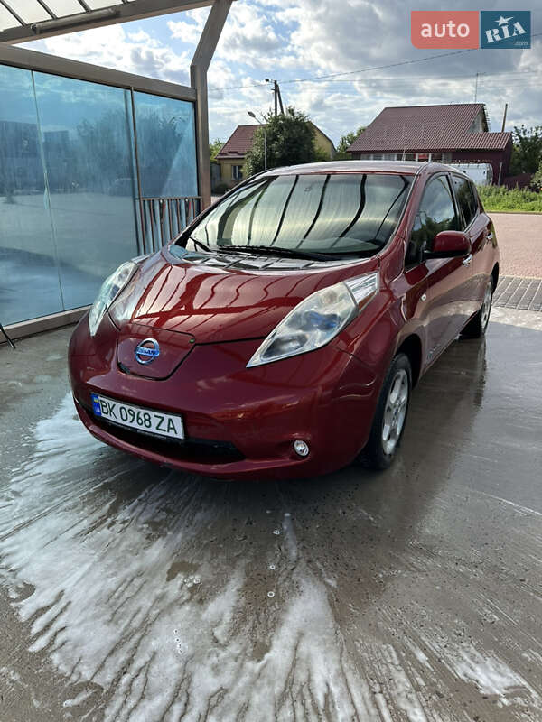 Nissan Leaf 2012