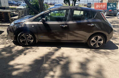Хэтчбек Nissan Leaf 2016 в Житомире