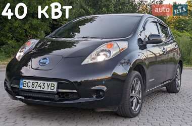 Хэтчбек Nissan Leaf 2014 в Львове