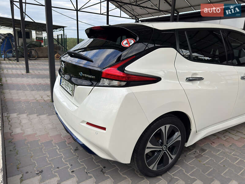 Хетчбек Nissan Leaf 2019 в Вінниці