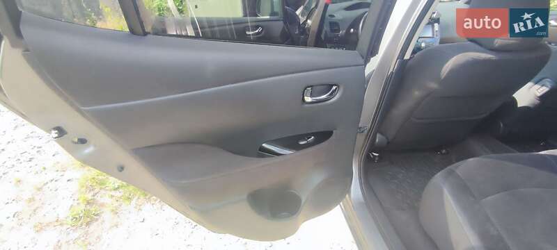 Хэтчбек Nissan Leaf 2013 в Харькове