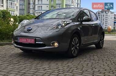 Хэтчбек Nissan Leaf 2013 в Ивано-Франковске