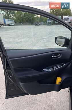 Хетчбек Nissan Leaf 2018 в Кам'янець-Подільському